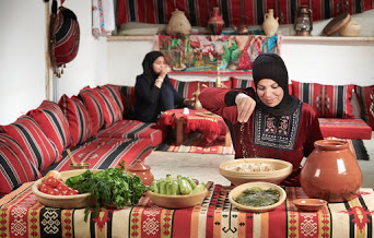 אירוח אוכל בדואי מסורתי רהט ג'ולייט בדר