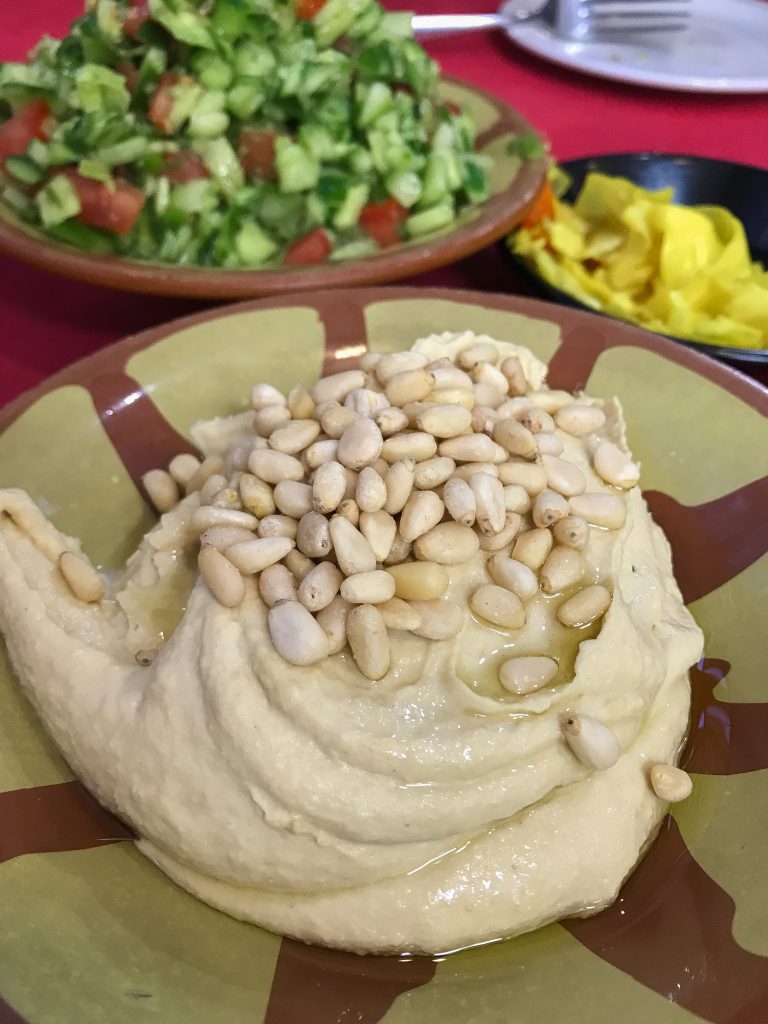 חומוס באבו נאג'י, אבוש גוש. המלצות קולינאריות ומסעדות שכדאי לאכול בהן בסופ"ש בירושלים