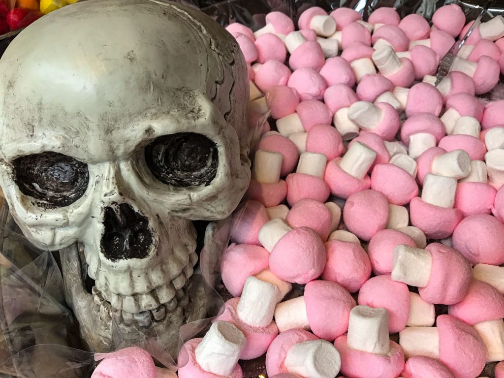 סופ"ש של אוכל ושופינג בבירת פולין כולל הרבה מתוקים