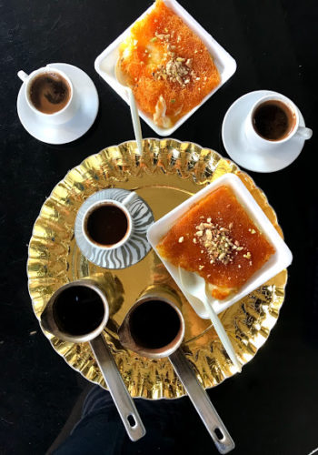 כנאפה לקינוח חובה! חופשה בעקבה: איפה לישון ומה לאכול בעיר הנופש של ירדן. כנאפה