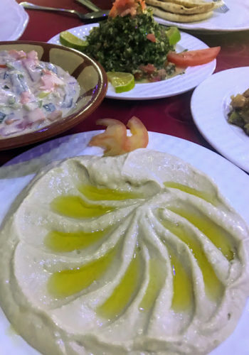 foodstyling נוסח עקבה חופשה בעקבה: איפה לישון ומה לאכול בעיר הנופש של ירדן. מסעדת שף שרקאוי